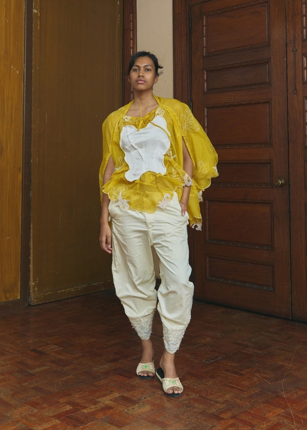 Look 16