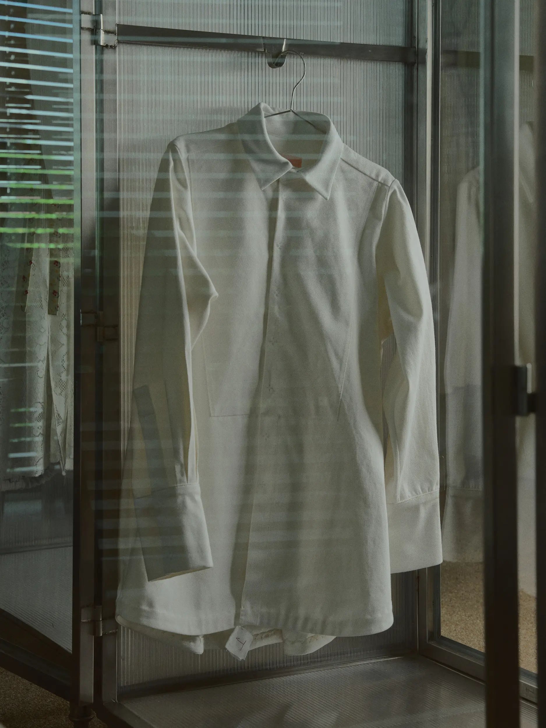 Dakila Long Sleeve in Cream Canvas