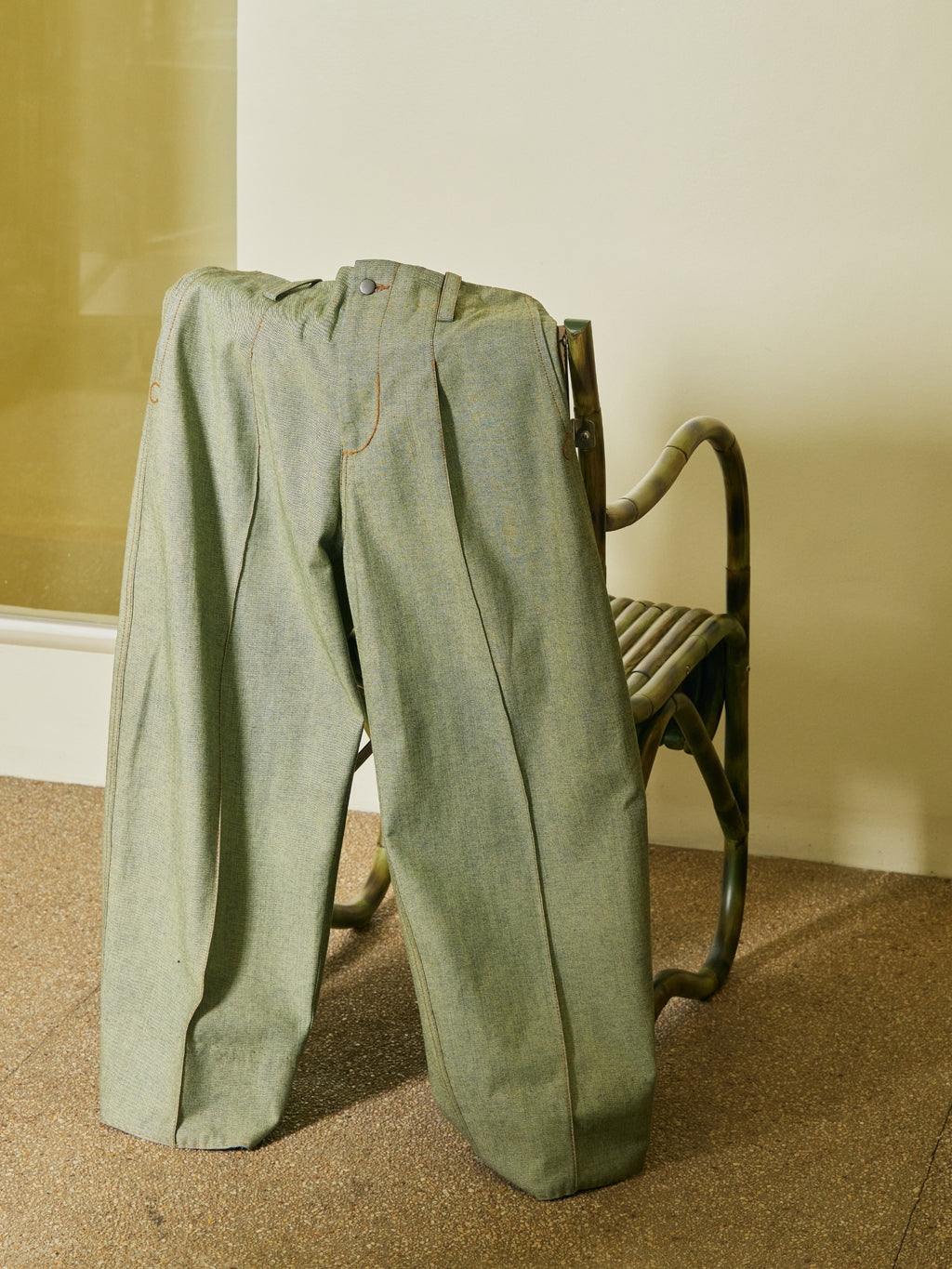 Kayod Jeans in Edition 3