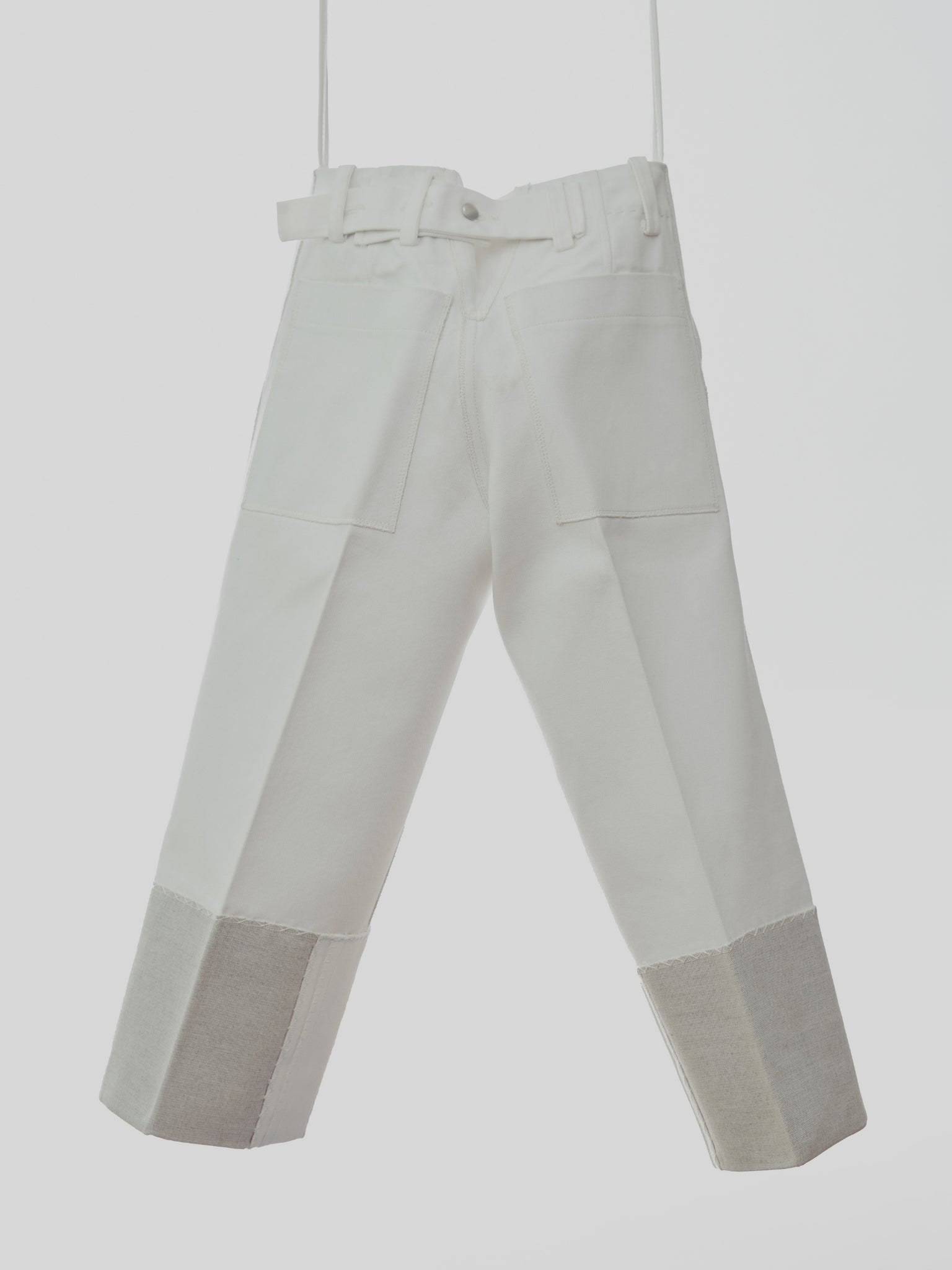 Liya Classic Cuffed Jeans in Cream Canvas