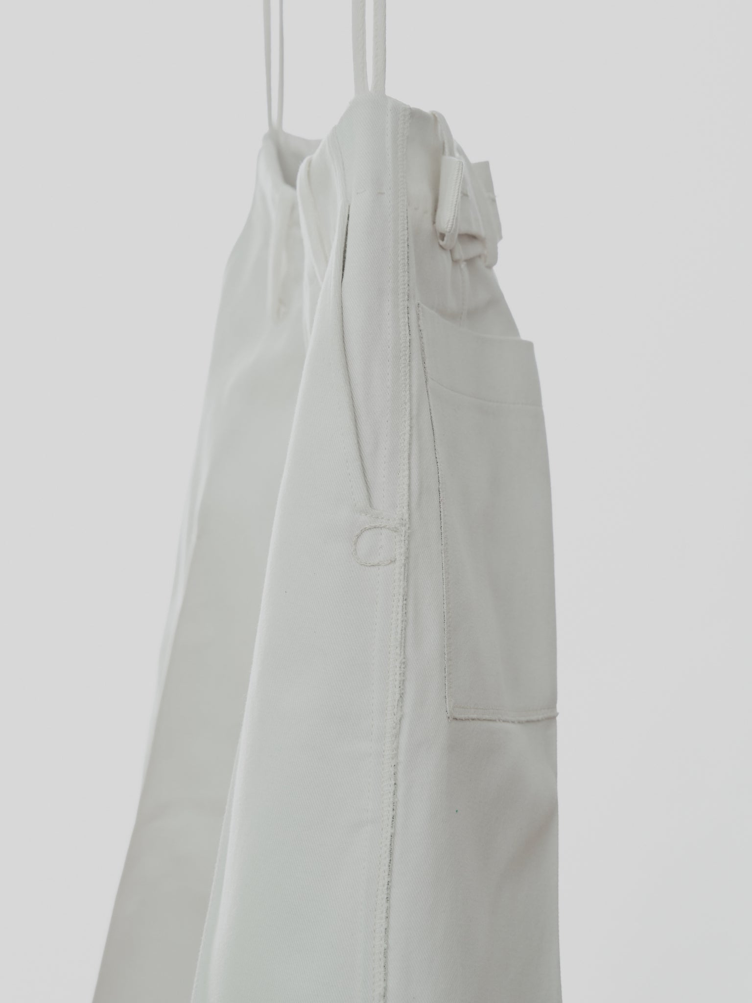 Liya Classic Cuffed Jeans in Cream Canvas