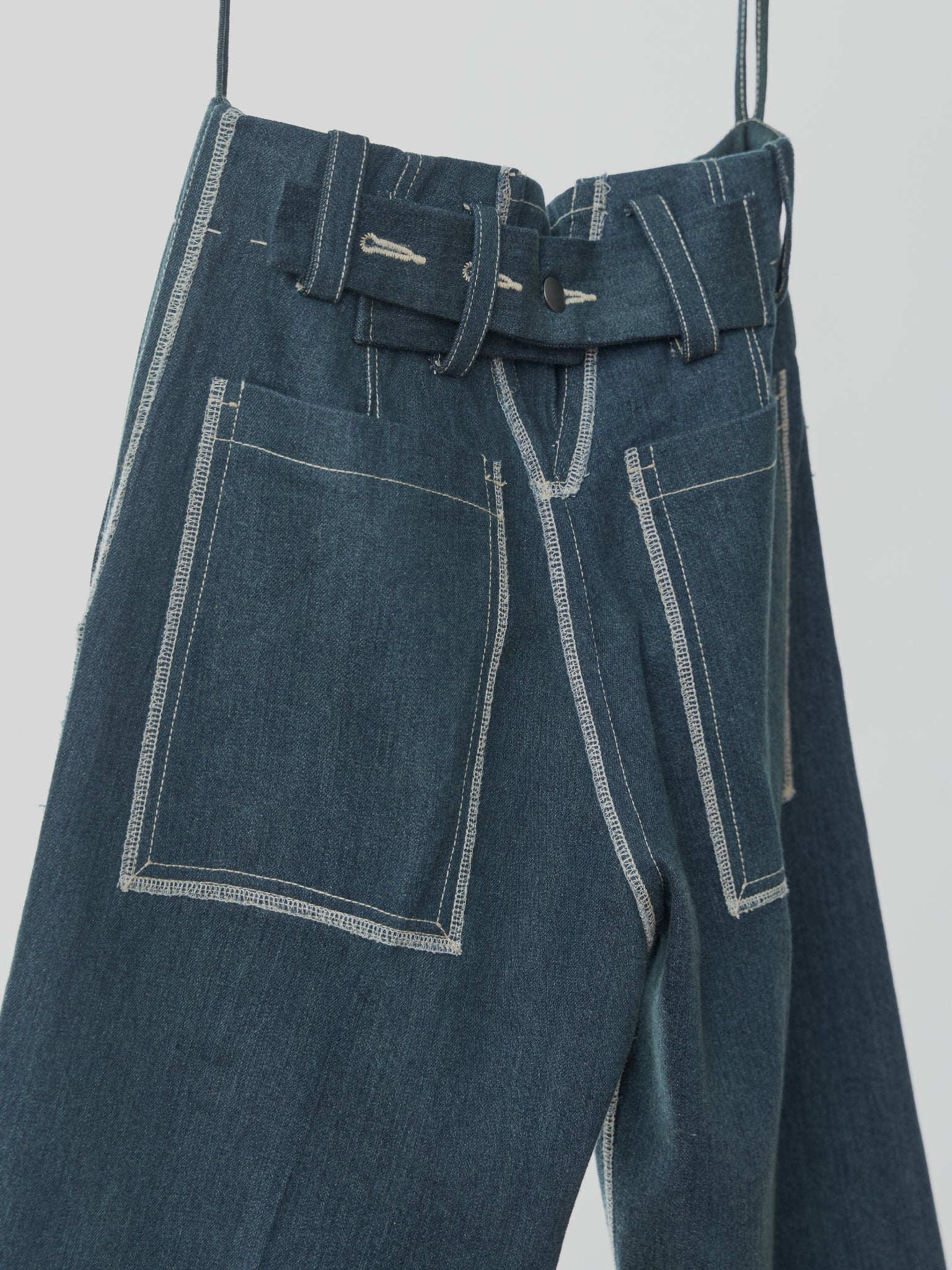 Liya Classic Cuffed Jeans in Edition 2