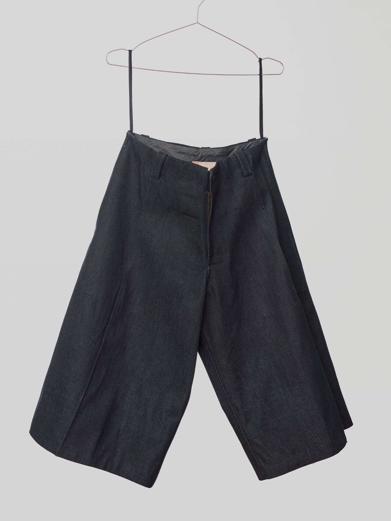 Tailored Sakay Shorts