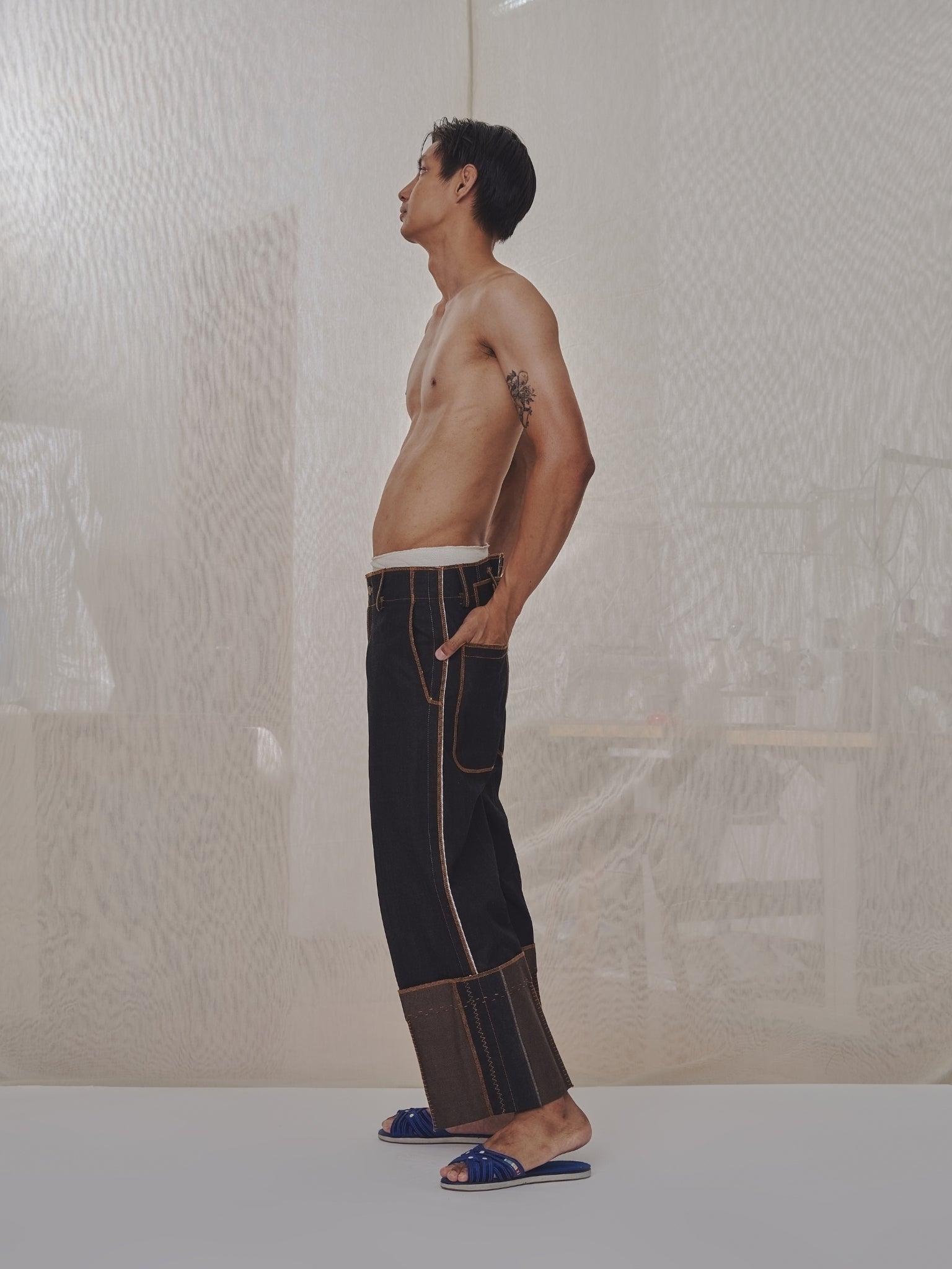 Fixed Cuff Jeans in Choco Denim