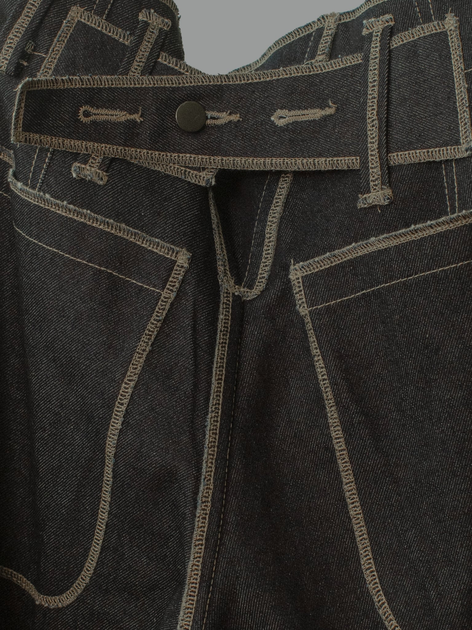 Liya Carpenter Jeans in Edition 0