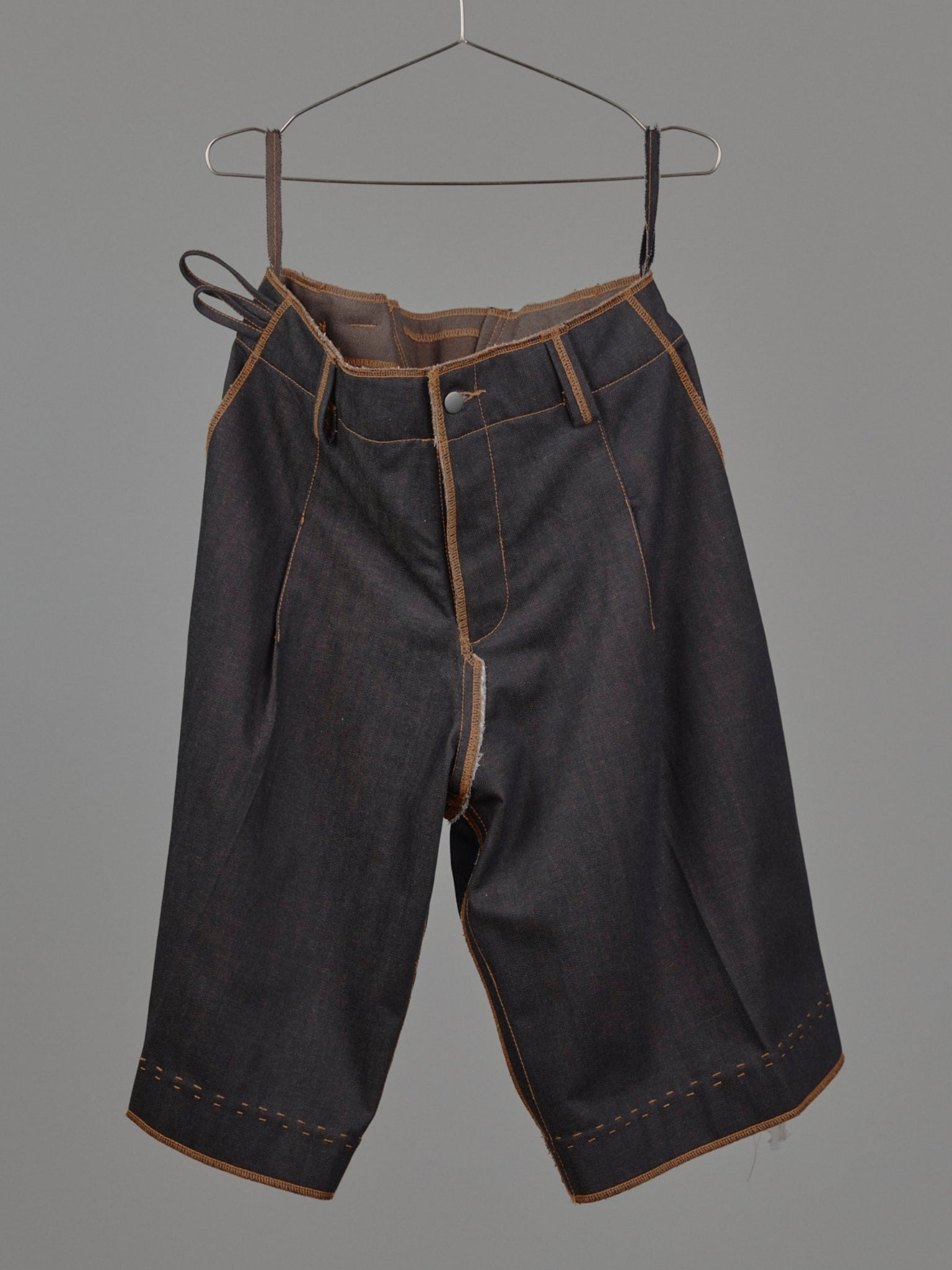 Sakay Shorts in Choco Denim